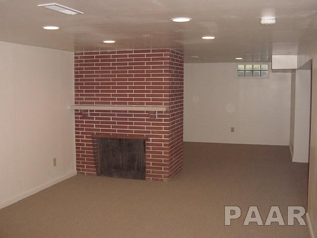 2116 West Kennard Road Peoria, IL 61614 - Photo 10 of 15 Gallery Image 10