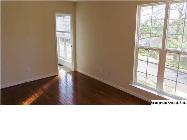 1409 Cabin Hill Road Birmingham, AL 35235 - Photo 12 of 24