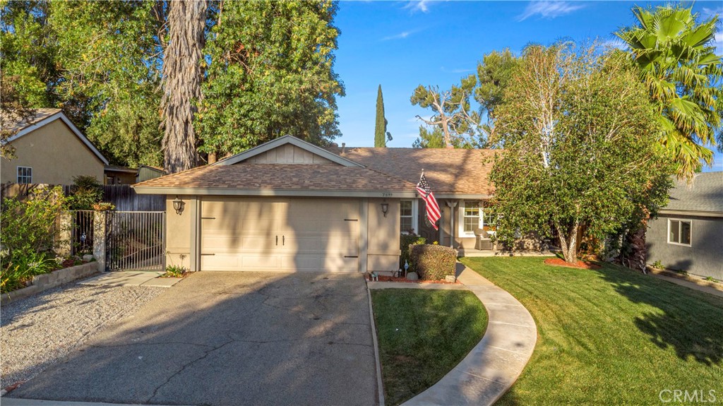 7899 Amethyst Avenue Rancho Cucamonga, CA 91730 - Photo 4 of 40