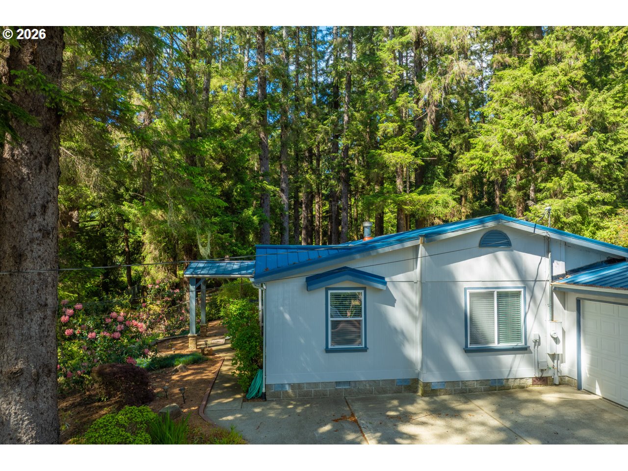 83239 North Pioneer Road Florence, OR 97439 - Photo 5 of 48