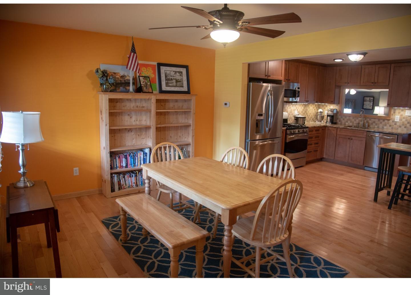 7 Kingsley Road Sewell, NJ 08080 - Photo 4 of 15 Dining Room