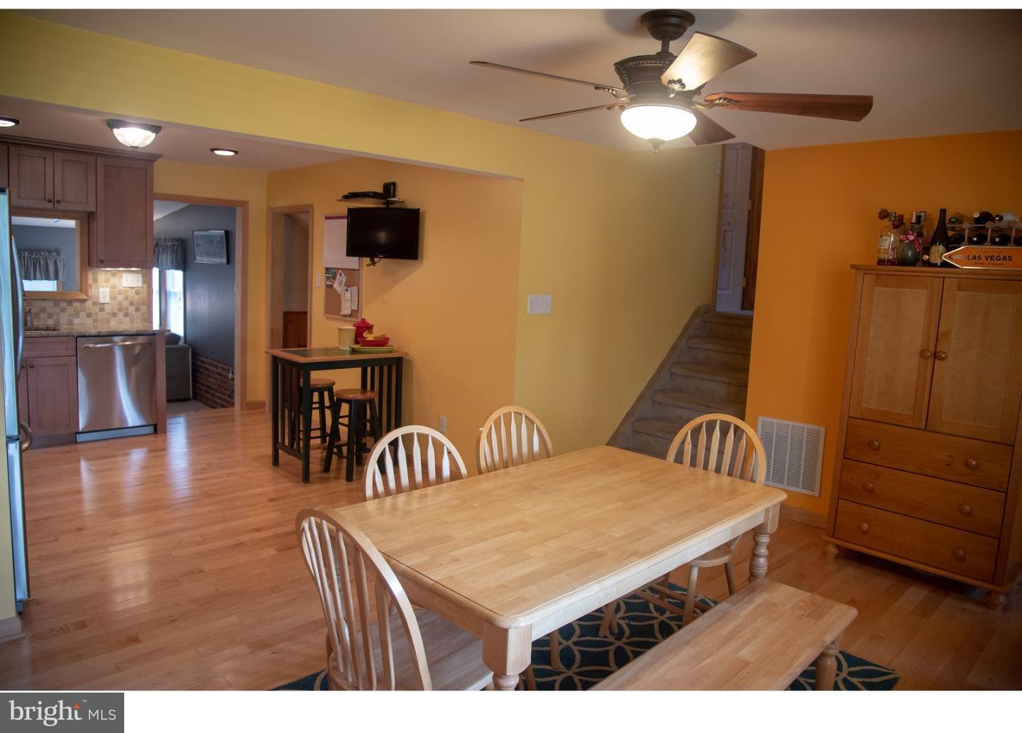 7 Kingsley Road Sewell, NJ 08080 - Photo 5 of 15 Dining Room