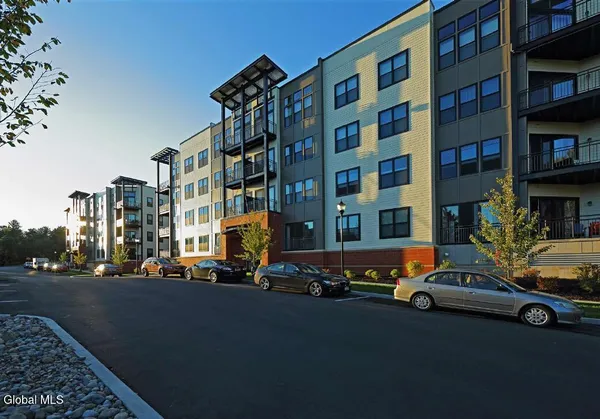 $2,641 | 25 Whistler Court, Unit 303, Saratoga Springs, NY 12866