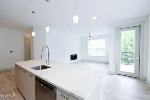 $2,641 | 25 Whistler Court, Unit 303, Saratoga Springs, NY 12866