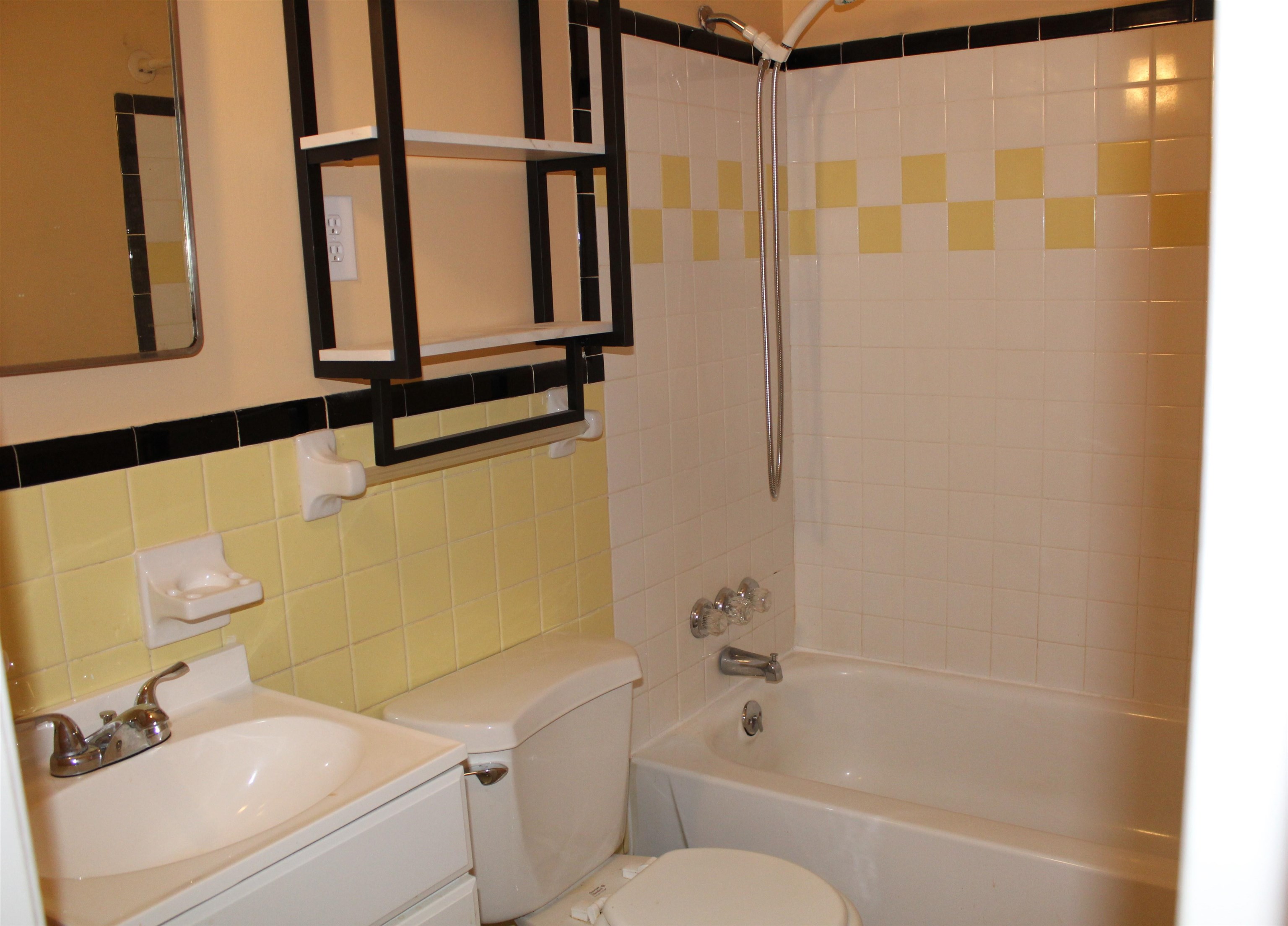 4593 Bill Knight Road Millington, TN 38053 - Photo 14 of 31 Gallery Image 14