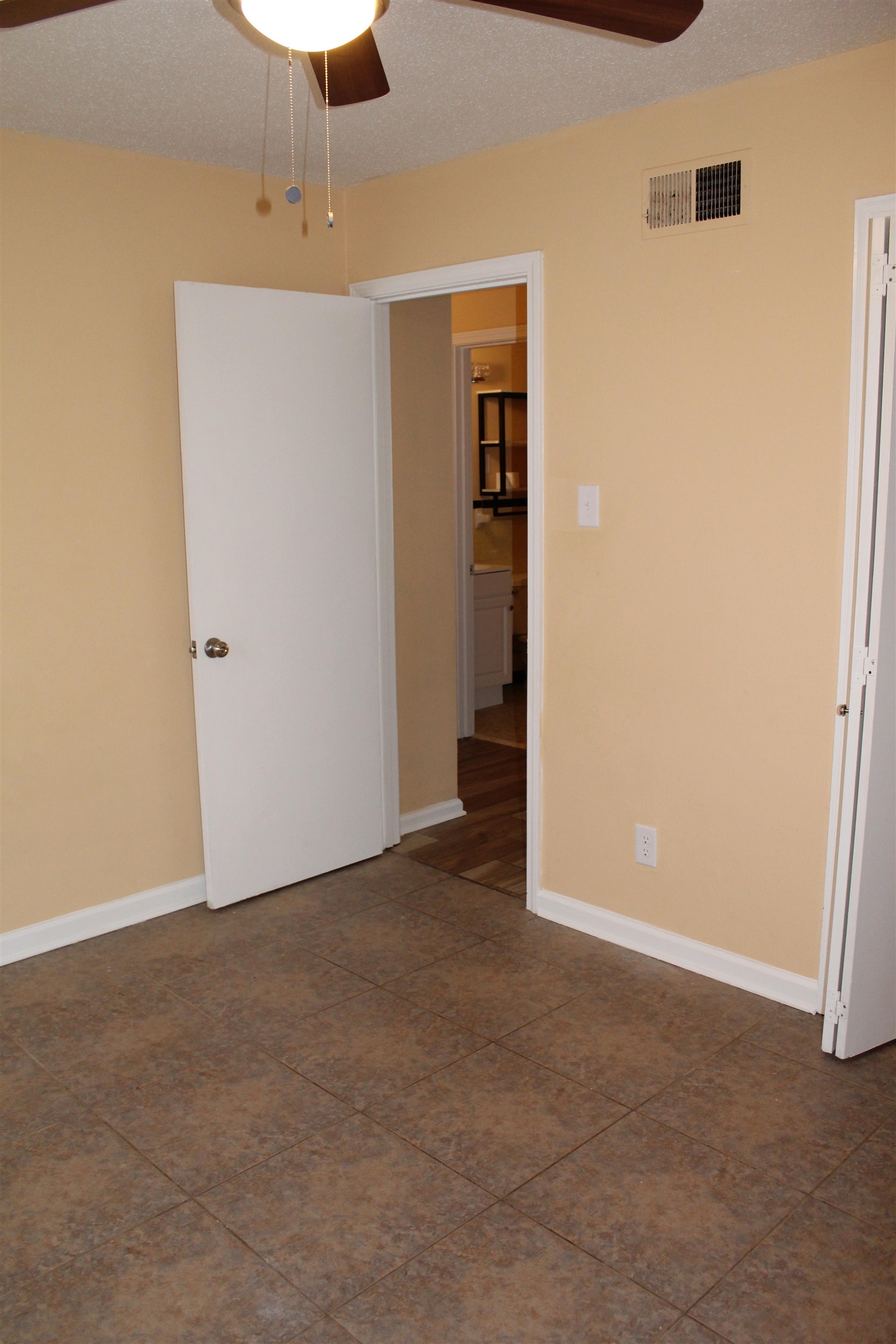 4593 Bill Knight Road Millington, TN 38053 - Photo 24 of 31 Gallery Image 24