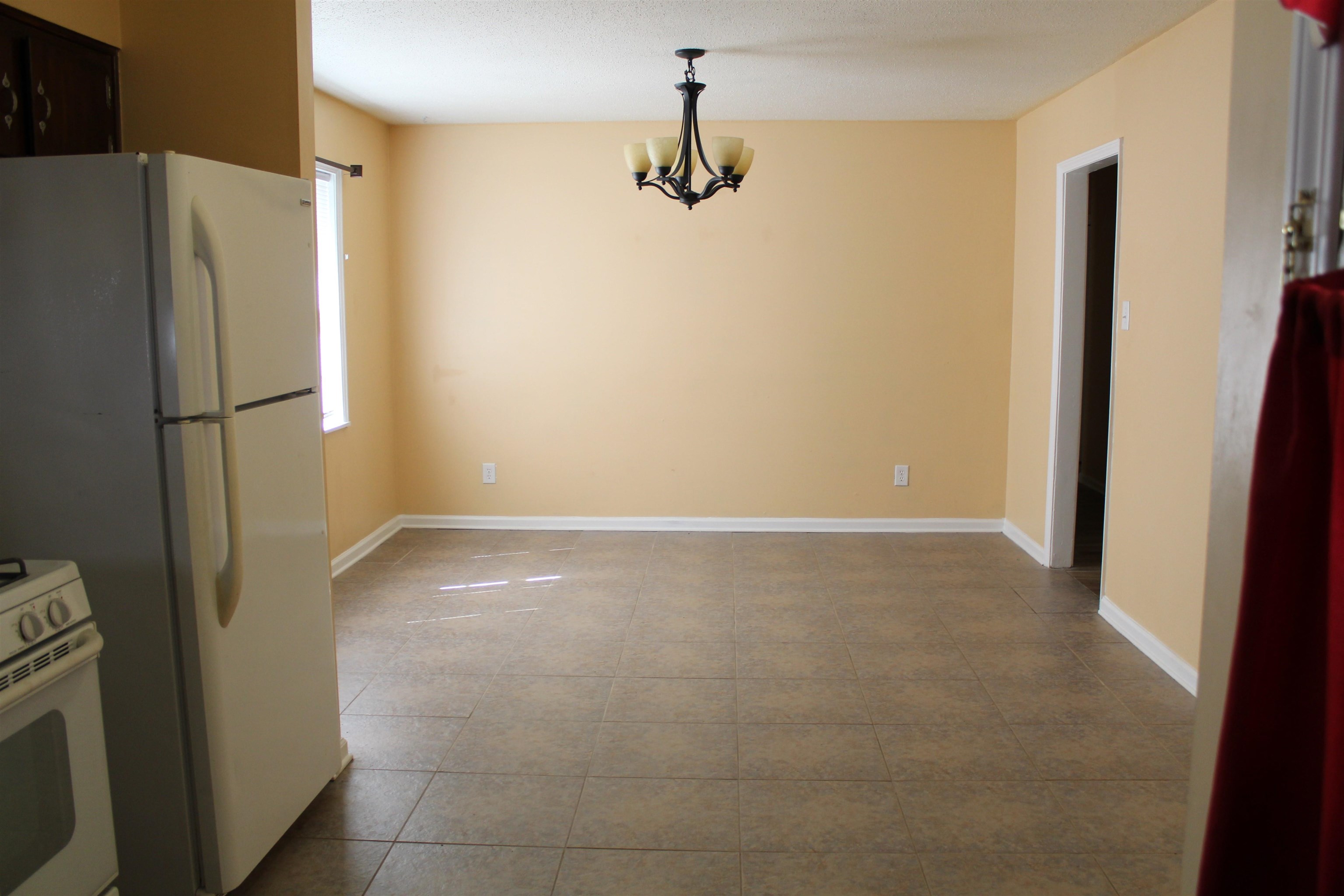 4593 Bill Knight Road Millington, TN 38053 - Photo 4 of 31 Gallery Image 4