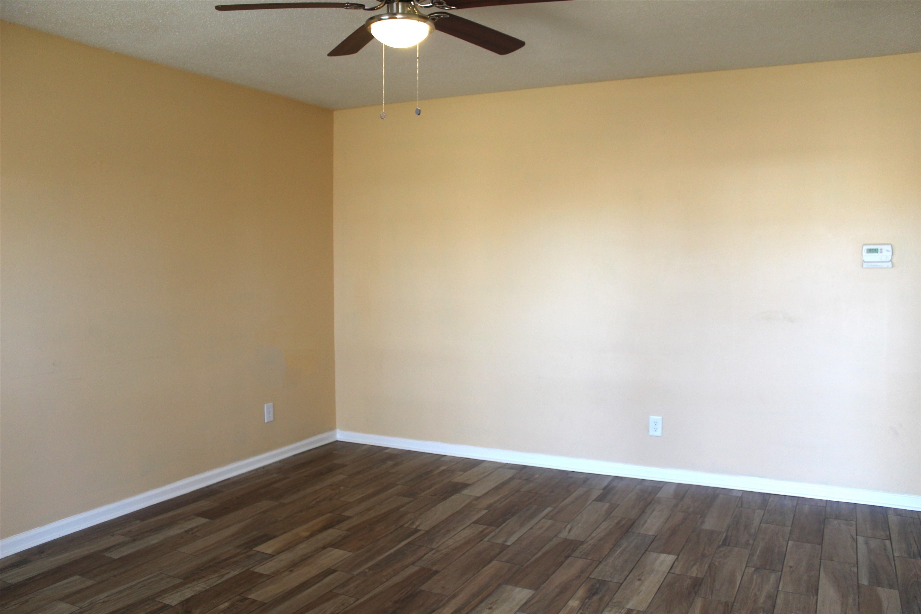 4593 Bill Knight Road Millington, TN 38053 - Photo 10 of 31 Gallery Image 10