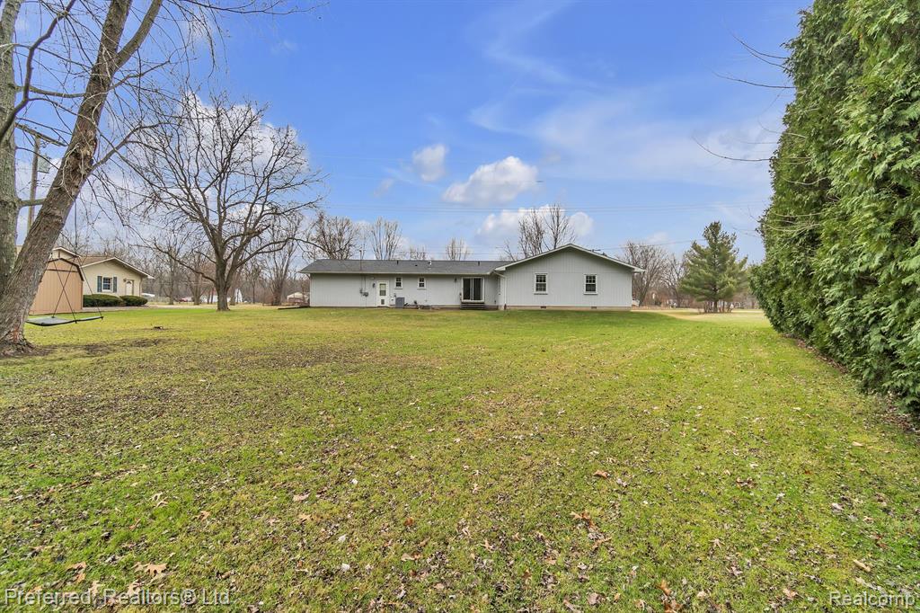 21982 Bell Road New Boston, MI 48164 - Photo 33 of 33
