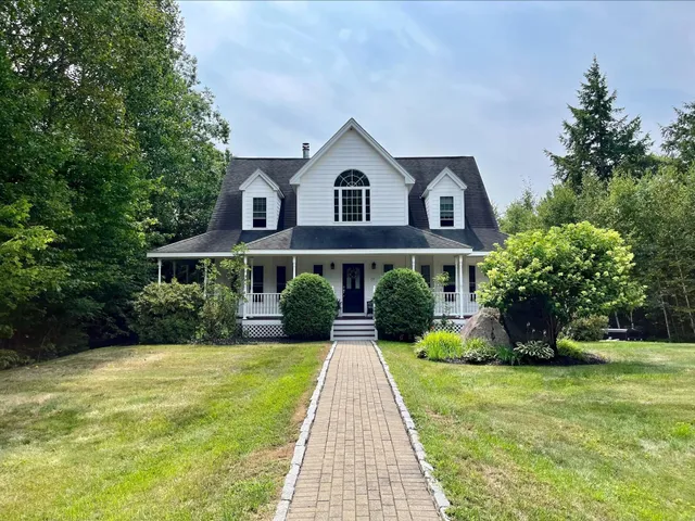 $749,000 | 459 Grandview Road, Conway, NH 03818