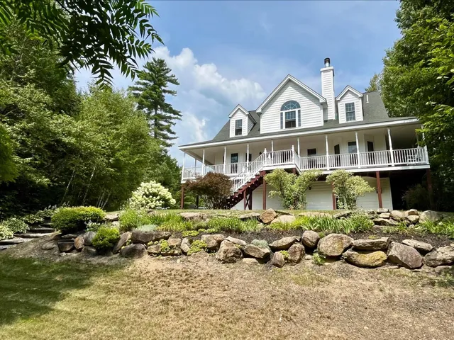 $749,000 | 459 Grandview Road, Conway, NH 03818