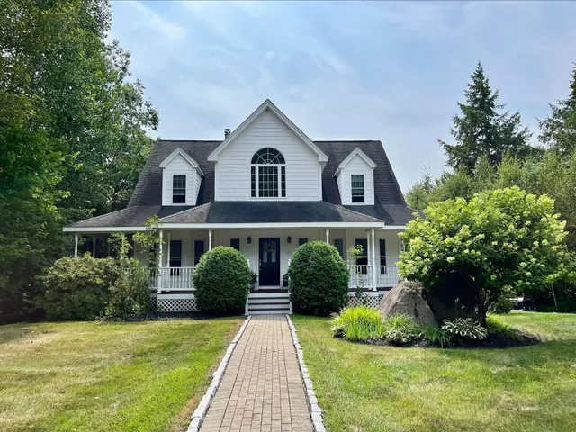 $749,000 | 459 Grandview Road, Conway, NH 03818