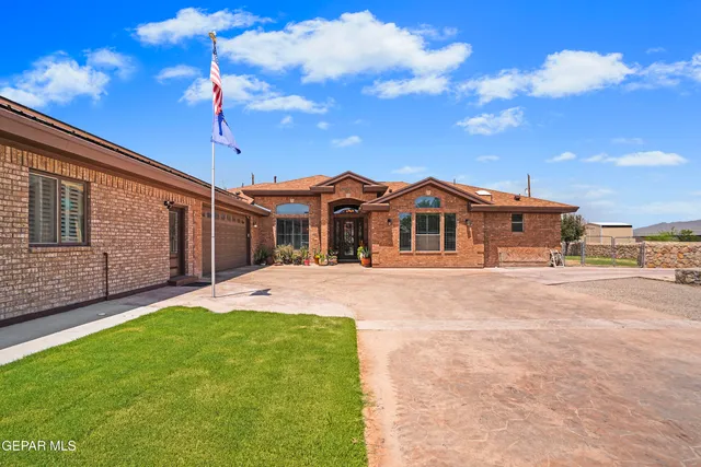 $695,950 | 6497 Yerba Verde Drive, El Paso, TX 79932