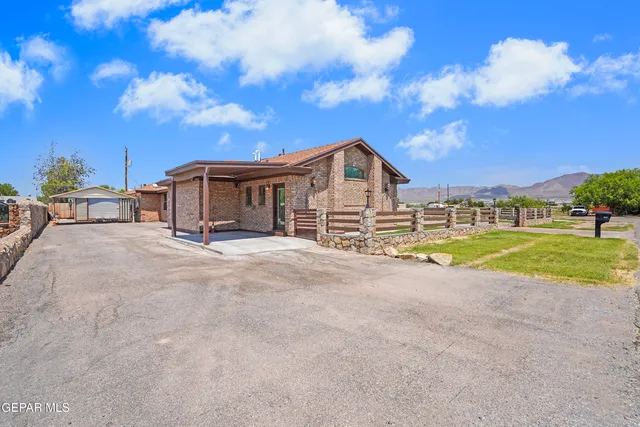 $695,950 | 6497 Yerba Verde Drive, El Paso, TX 79932