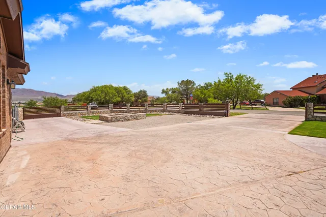 $695,950 | 6497 Yerba Verde Drive, El Paso, TX 79932