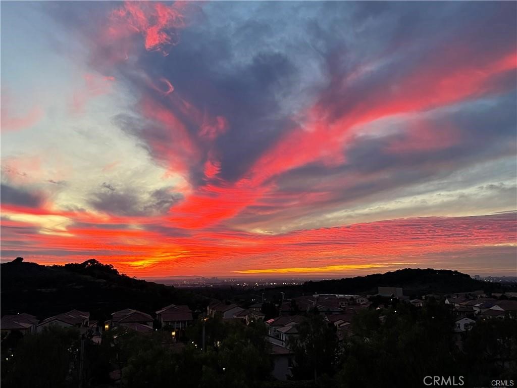 147 Oceano Irvine, CA 92602 - Photo 12 of 13