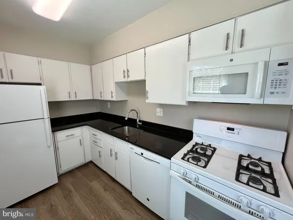 $219,500 | 903 South Frederick Street, Unit 3, Arlington, VA 22204