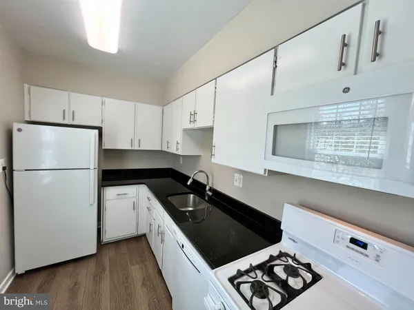 $219,500 | 903 South Frederick Street, Unit 3, Arlington, VA 22204