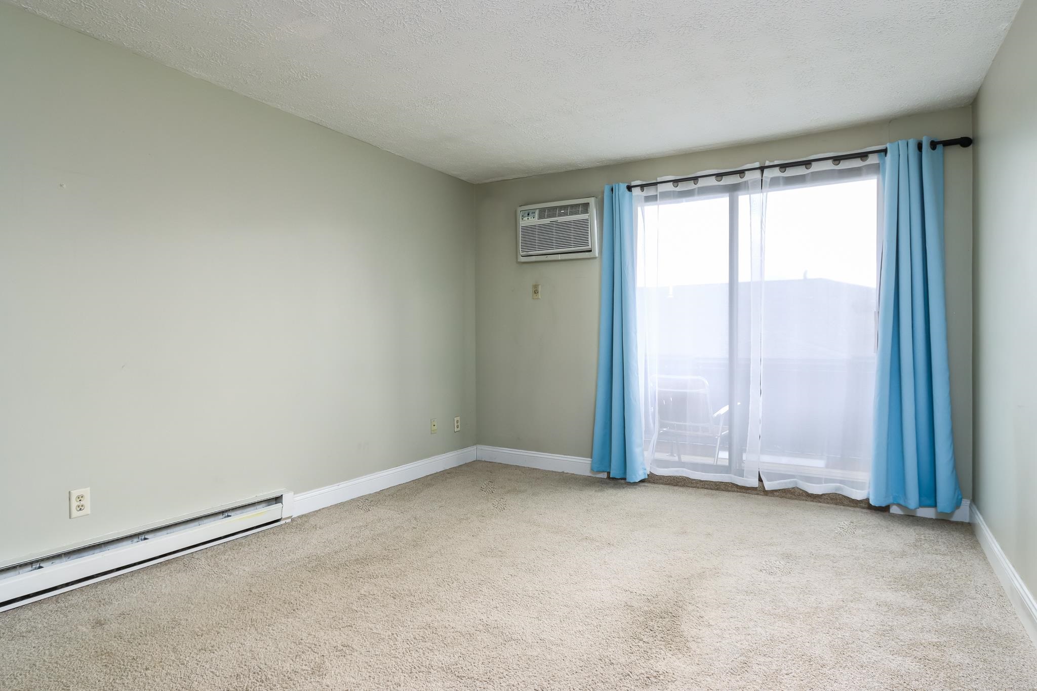 64 Dunbarton Road, Unit 3F Manchester, NH 03102 - Photo 8 of 17