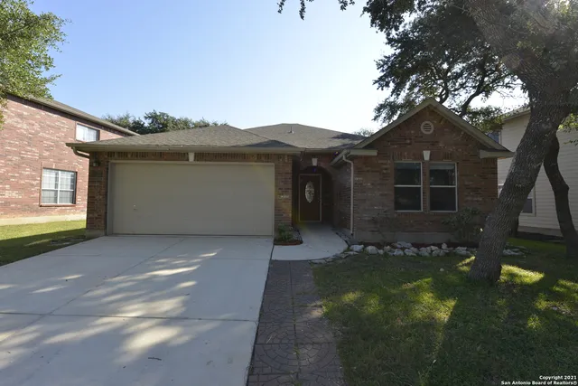 $2,200 | 20822 Foothill Pine, San Antonio, TX 78259