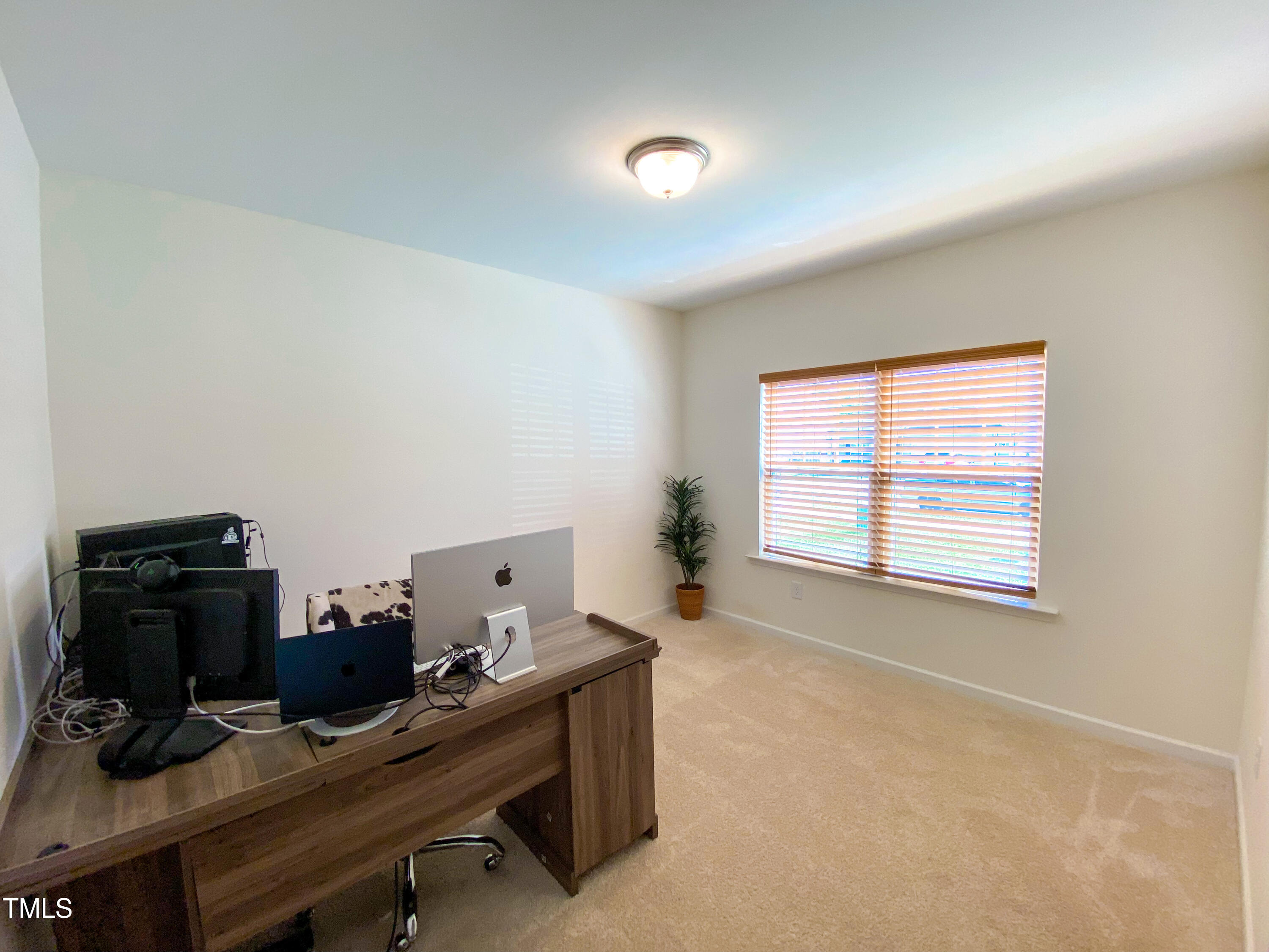 3408 Cross Timber Lane Raleigh, NC 27603 - Photo 6 of 21 IMG_1572