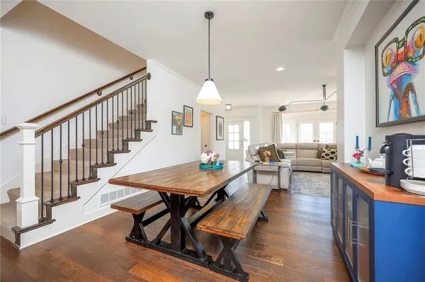 $975,000 | 716 West 45th Street, Kansas City, MO 64111