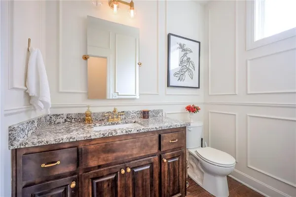 $975,000 | 716 West 45th Street, Kansas City, MO 64111