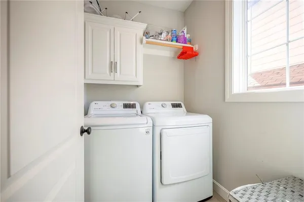 $975,000 | 716 West 45th Street, Kansas City, MO 64111