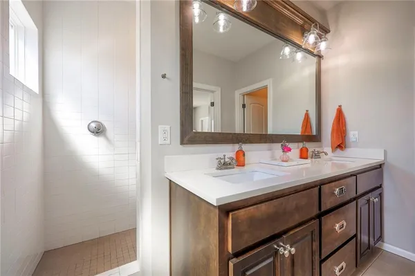 $975,000 | 716 West 45th Street, Kansas City, MO 64111
