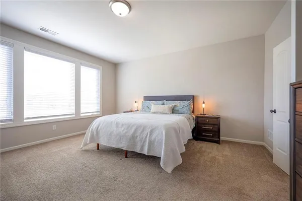 $975,000 | 716 West 45th Street, Kansas City, MO 64111
