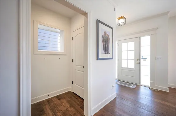 $975,000 | 716 West 45th Street, Kansas City, MO 64111