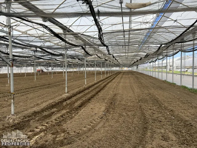 a view of a storage & utility room