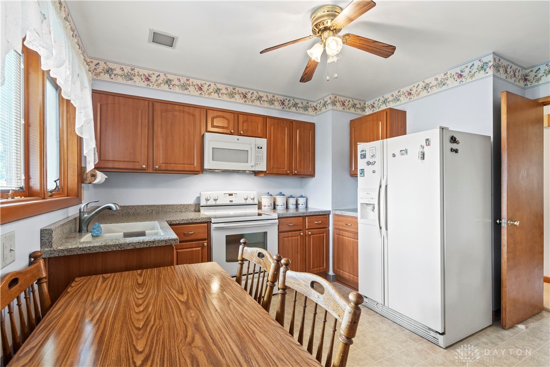 4254 Maxlin Road Kettering, OH 45429 - Photo 10 of 37 Gallery Image 10
