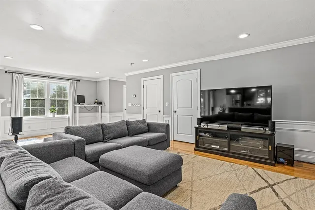 $4,600 | 176 Washington Street, Unit 176, Reading, MA 01867