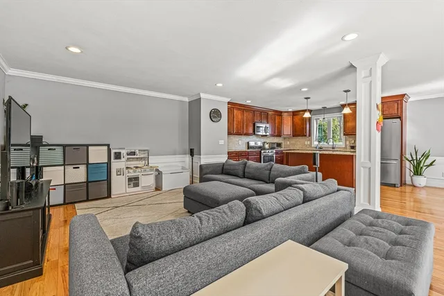 $4,600 | 176 Washington Street, Unit 176, Reading, MA 01867