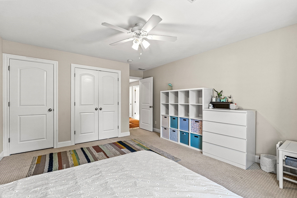 176 Washington Street, Unit 176 Reading, MA 01867 - Photo 20 of 39