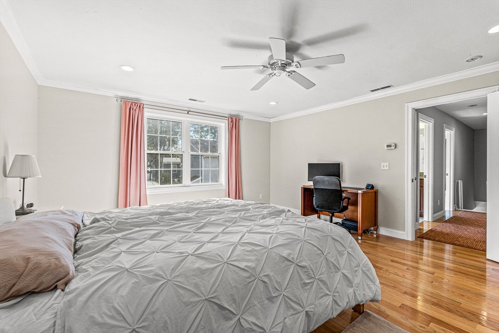 176 Washington Street, Unit 176 Reading, MA 01867 - Photo 23 of 39