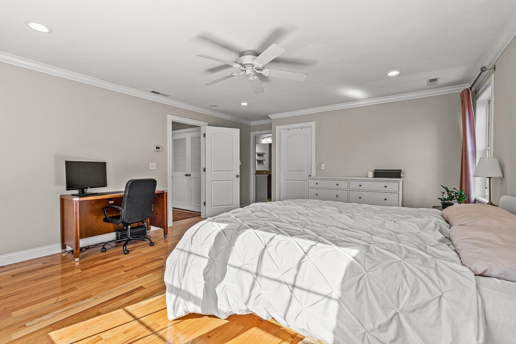 176 Washington Street, Unit 176 Reading, MA 01867 - Photo 24 of 39