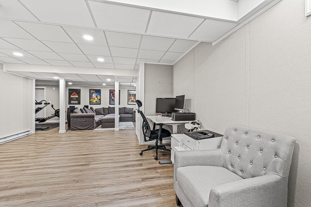 176 Washington Street, Unit 176 Reading, MA 01867 - Photo 33 of 39