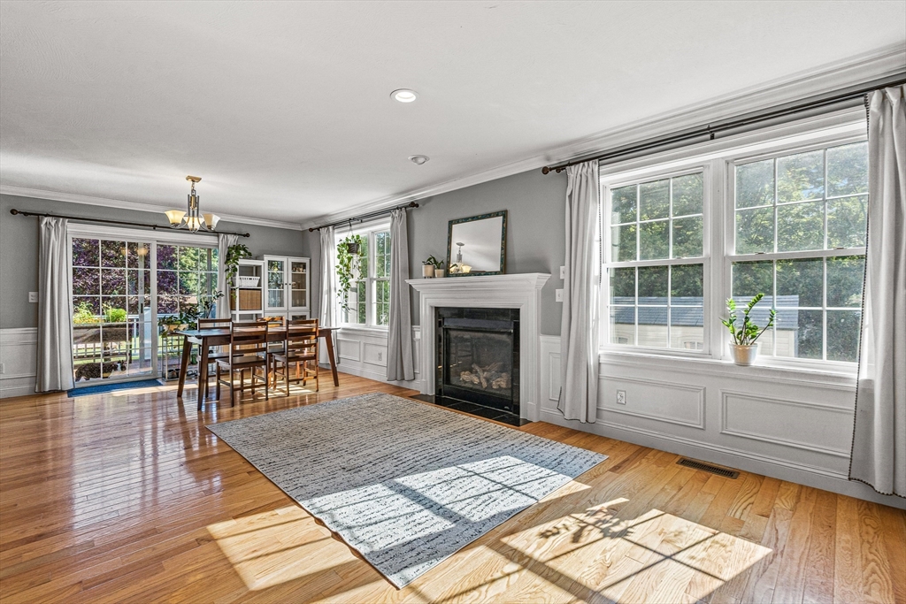 176 Washington Street, Unit 176 Reading, MA 01867 - Photo 4 of 39