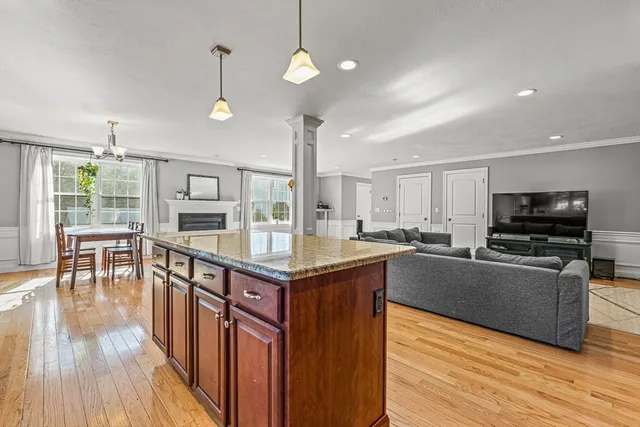 $4,600 | 176 Washington Street, Unit 176, Reading, MA 01867