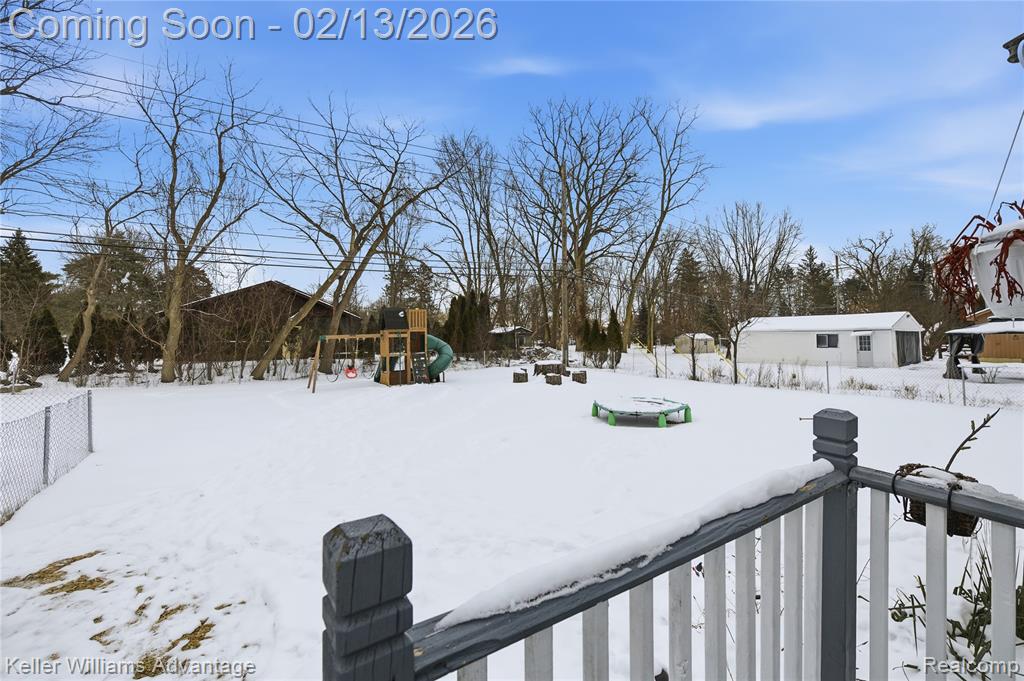 15990 Merriman Road Livonia, MI 48154 - Photo 17 of 29 Gallery Image 17