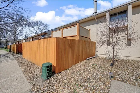 $249,900 | 10952 Bradshaw Street, Overland Park, KS 66210