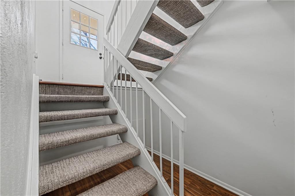 10952 Bradshaw Street Overland Park, KS 66210 - Photo 21 of 28