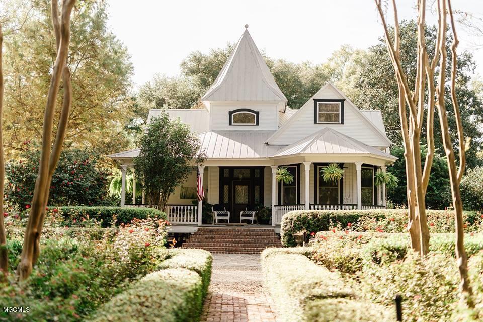 99 Henry Smith Road Picayune, MS 39466 - Photo 1 of 37 Main House