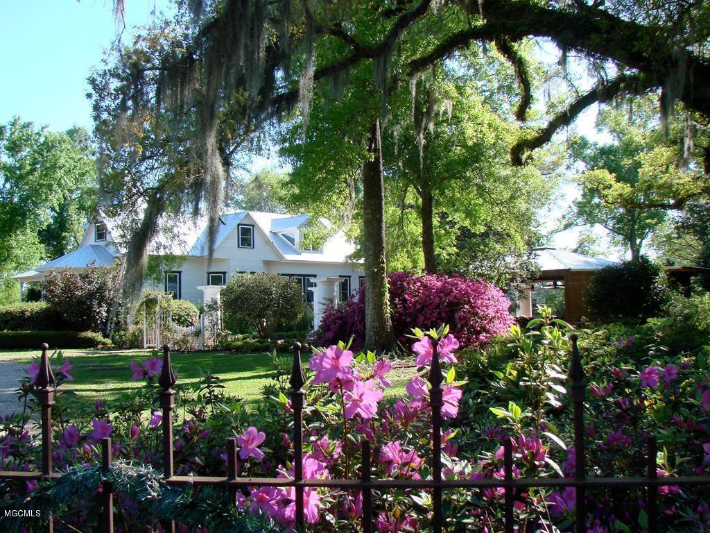 99 Henry Smith Road Picayune, MS 39466 - Photo 2 of 37 Main house