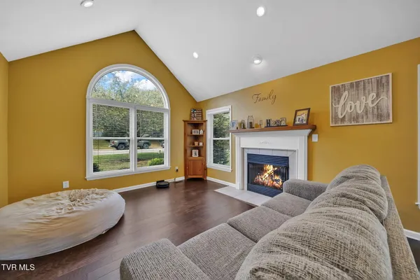 $499,900 | 31 Colricia Drive, Greeneville, TN 37745