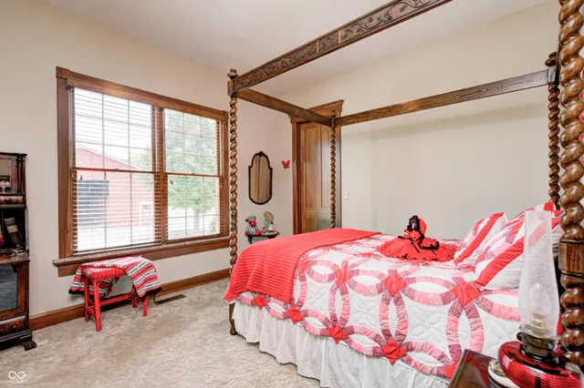 $3,129,000 | 1099 West 375 South, Trafalgar, IN 46181