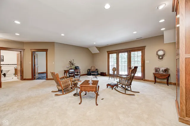 $3,129,000 | 1099 West 375 South, Trafalgar, IN 46181