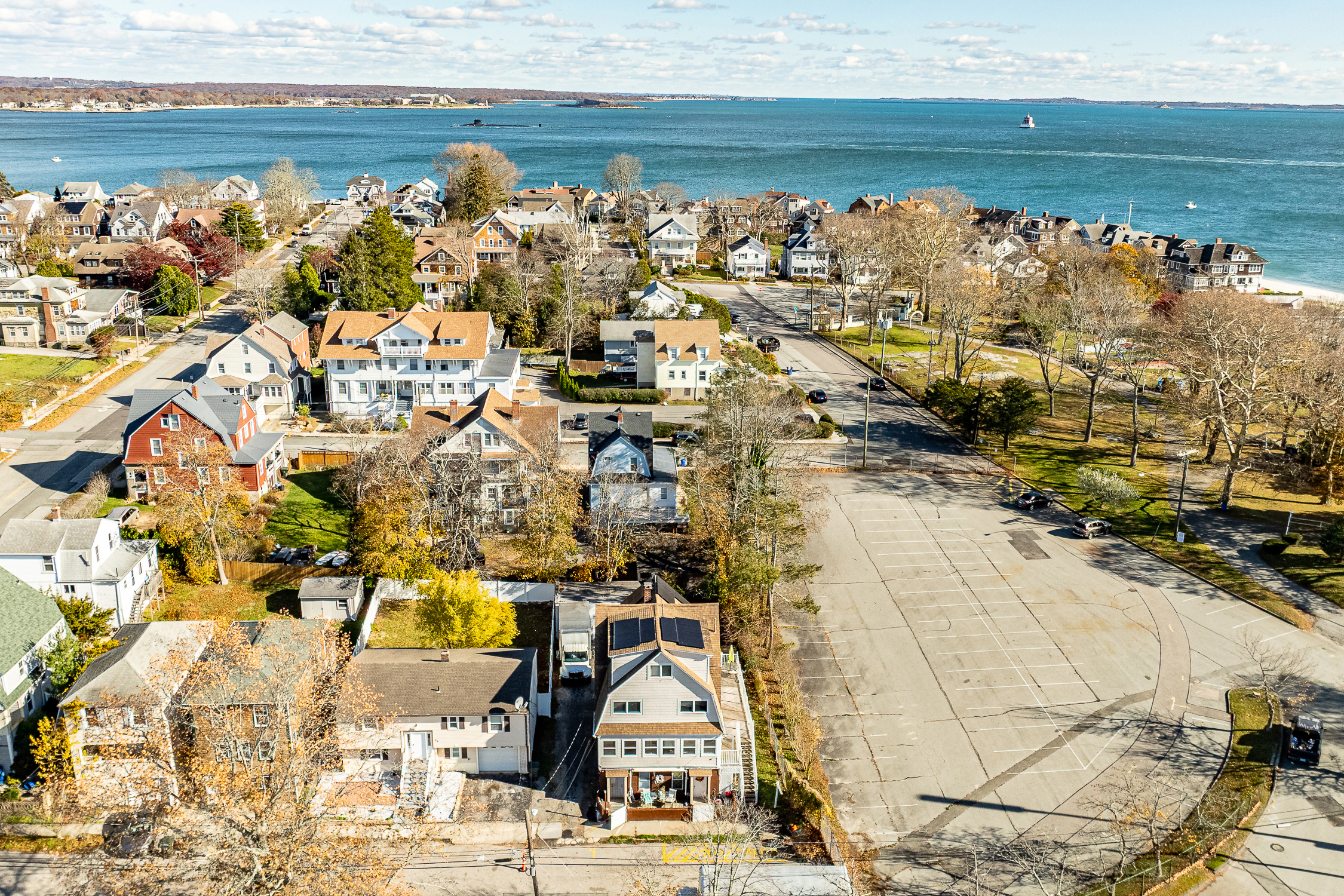 41 Stuart Avenue New London, CT 06320 - Photo 3 of 13